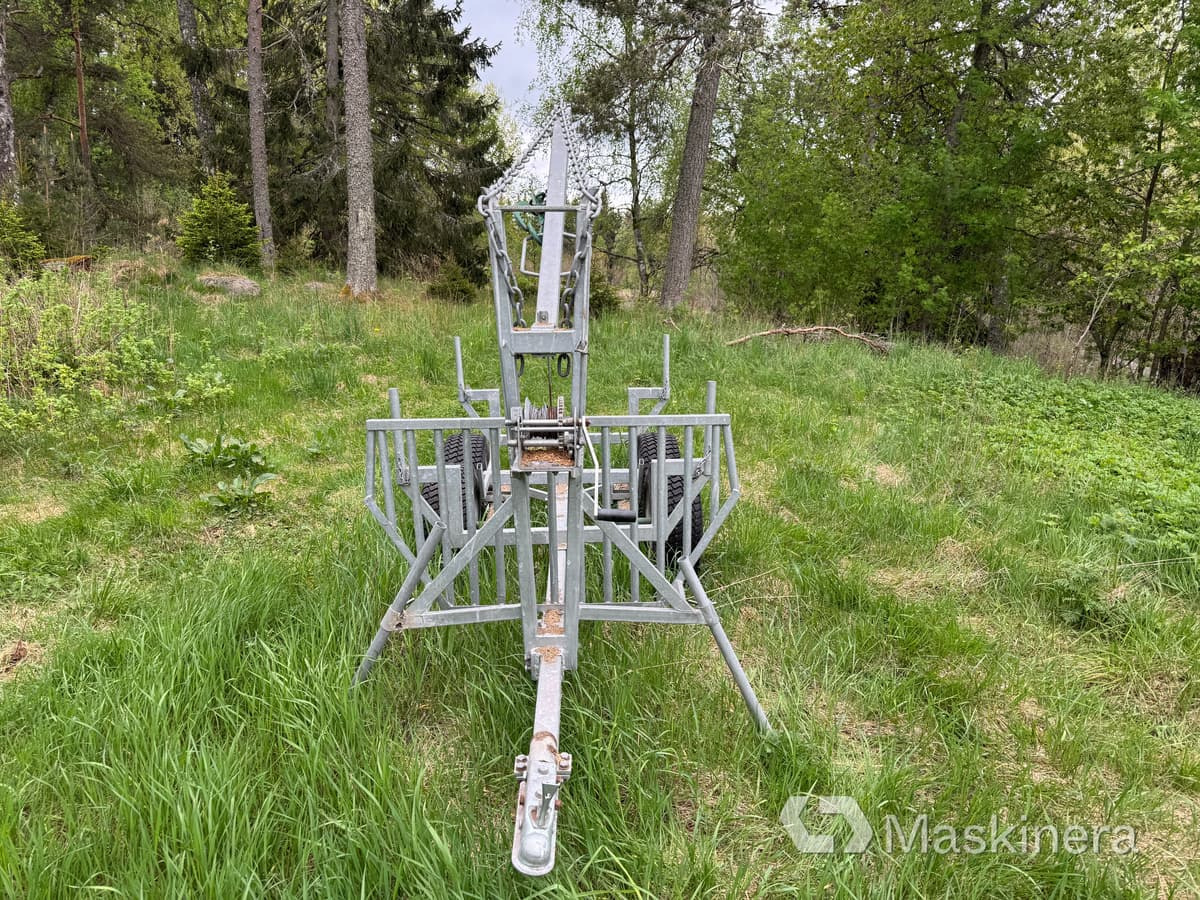 Skogsvagn ATV Kellfri SV12 - Traktorska šumska prikolica: slika Skogsvagn ATV Kellfri SV12 - Traktorska šumska prikolica Skogsvagn ATV Kellfri SV12 - Traktorska šumska prikolica: slika Skogsvagn ATV Kellfri SV12 - Traktorska šumska prikolica