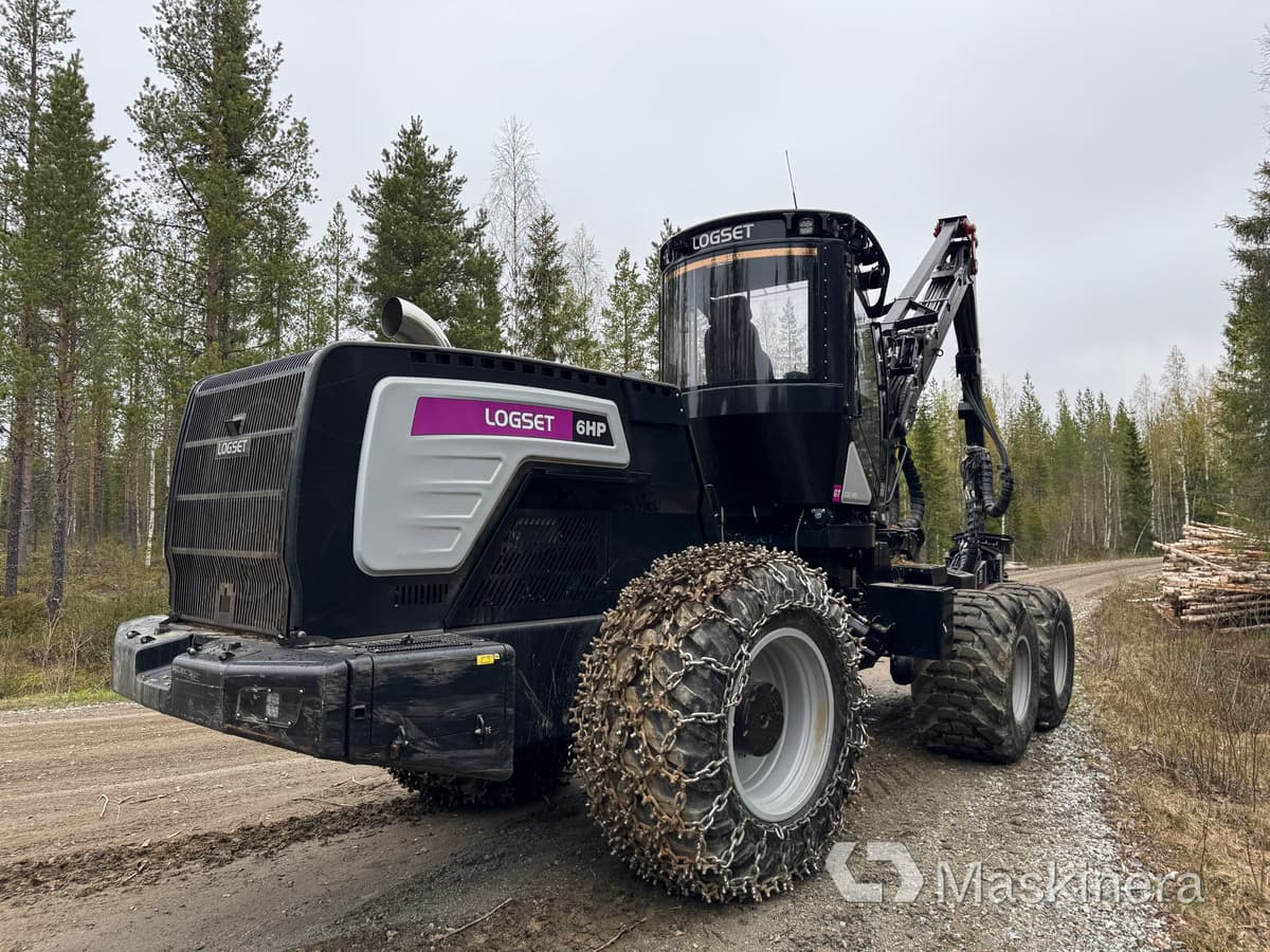 Skördare Logset 6HP GT - Kombajn za šumarstvo: slika Skördare Logset 6HP GT - Kombajn za šumarstvo Skördare Logset 6HP GT - Kombajn za šumarstvo: slika Skördare Logset 6HP GT - Kombajn za šumarstvo