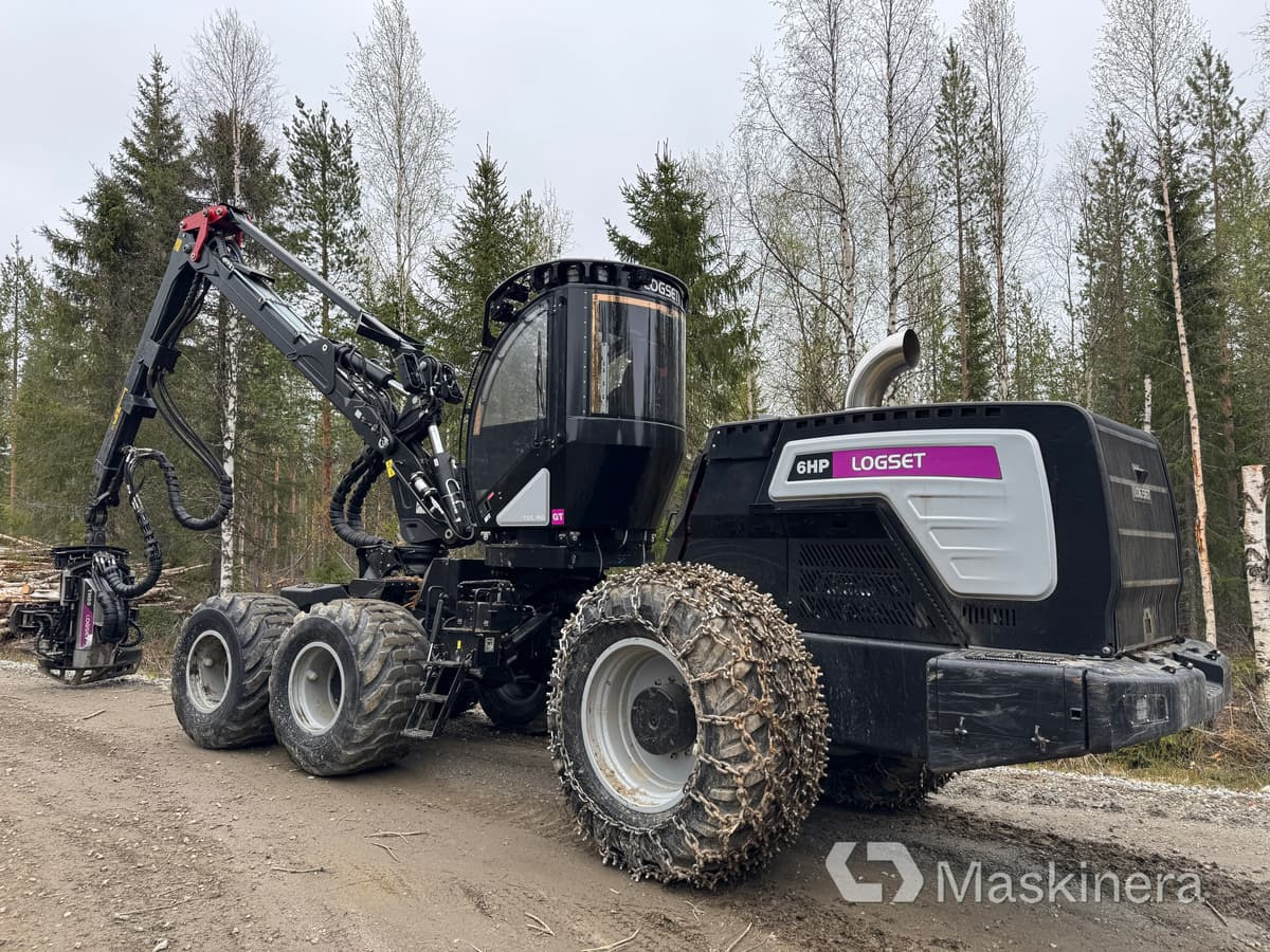 Skördare Logset 6HP GT - Kombajn za šumarstvo: slika Skördare Logset 6HP GT - Kombajn za šumarstvo Skördare Logset 6HP GT - Kombajn za šumarstvo: slika Skördare Logset 6HP GT - Kombajn za šumarstvo
