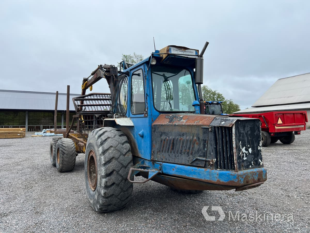 Skotare Rottne Blondin 750 - Forvarder: slika Skotare Rottne Blondin 750 - Forvarder Skotare Rottne Blondin 750 - Forvarder: slika Skotare Rottne Blondin 750 - Forvarder