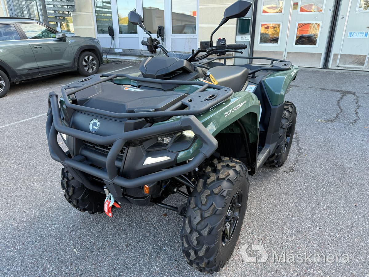 Šumarska oprema ATV Can-Am Outlander Pro HD7 med ABS: slika Šumarska oprema ATV Can-Am Outlander Pro HD7 med ABS