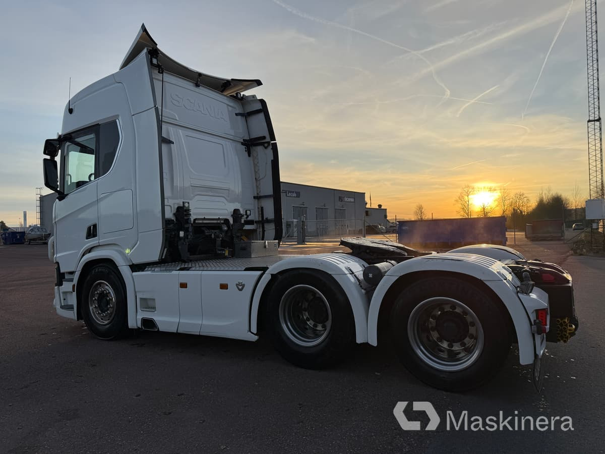 Dragbil Scania R580 6X2NB - Tegljač: slika Dragbil Scania R580 6X2NB - Tegljač Dragbil Scania R580 6X2NB - Tegljač: slika Dragbil Scania R580 6X2NB - Tegljač