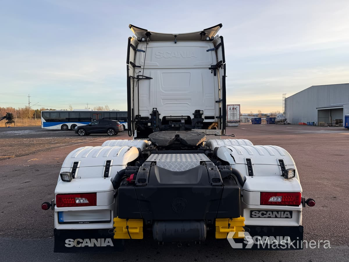 Dragbil Scania R580 6X2NB - Tegljač: slika Dragbil Scania R580 6X2NB - Tegljač Dragbil Scania R580 6X2NB - Tegljač: slika Dragbil Scania R580 6X2NB - Tegljač