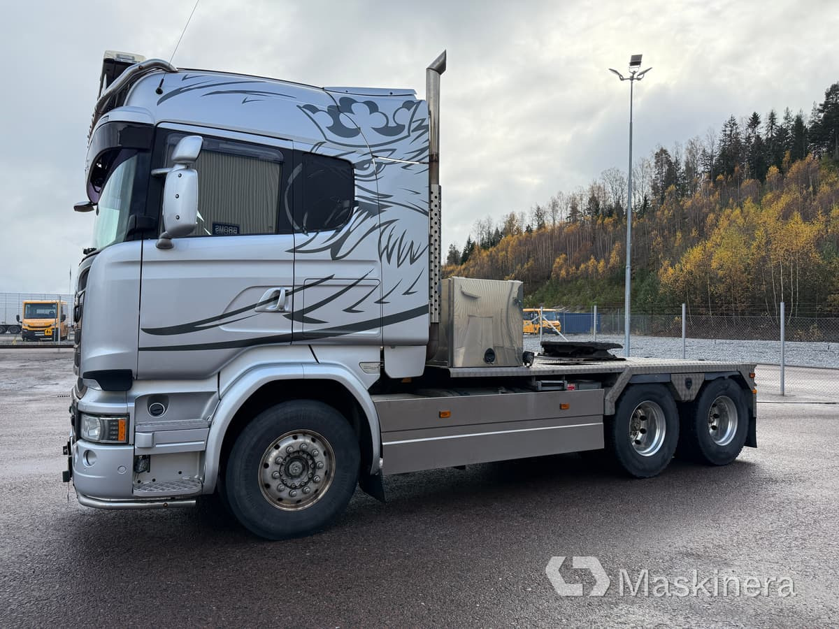 Tungdragare Scania R730 6x4 - Tegljač: slika Tungdragare Scania R730 6x4 - Tegljač Tungdragare Scania R730 6x4 - Tegljač: slika Tungdragare Scania R730 6x4 - Tegljač