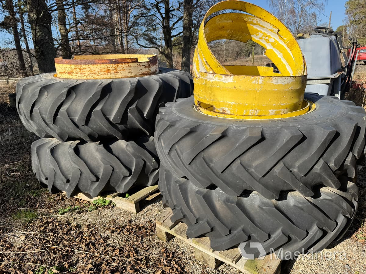 Traktordäck på fälg Dubbelmontage - Kompletan kotač za Traktor: slika Traktordäck på fälg Dubbelmontage - Kompletan kotač za Traktor Traktordäck på fälg Dubbelmontage - Kompletan kotač za Traktor: slika Traktordäck på fälg Dubbelmontage - Kompletan kotač za Traktor