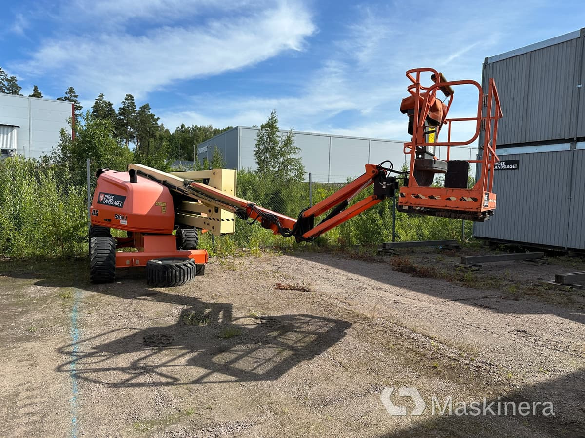 Vikbomslift JLG 520AJ Reparations objekt - Zglobni krak: slika Vikbomslift JLG 520AJ Reparations objekt - Zglobni krak Vikbomslift JLG 520AJ Reparations objekt - Zglobni krak: slika Vikbomslift JLG 520AJ Reparations objekt - Zglobni krak