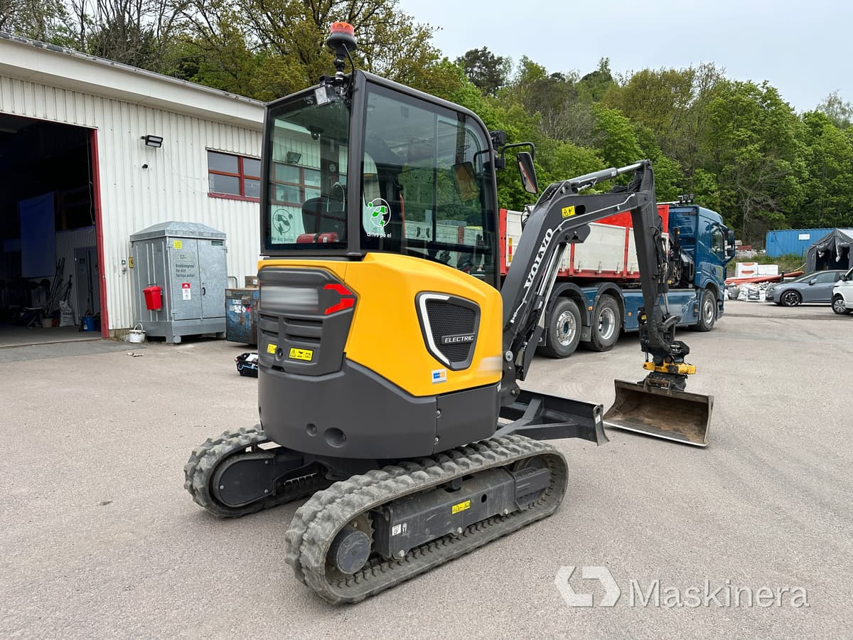 Volvo JECR25D Electric Grävmaskin Volvo ECR25 Electric - Bager gusjeničar: slika Volvo JECR25D Electric Grävmaskin Volvo ECR25 Electric - Bager gusjeničar Volvo JECR25D Electric Grävmaskin Volvo ECR25 Electric - Bager gusjeničar: slika Volvo JECR25D Electric Grävmaskin Volvo ECR25 Electric - Bager gusjeničar