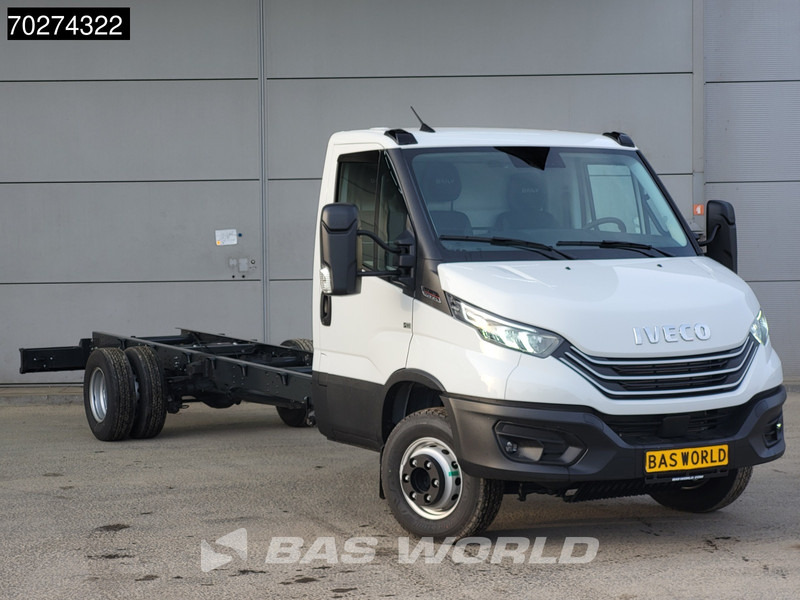 Iveco Daily 72C18 3.0L Automaat 510WB Luchtvering LED ACC Camera Chassis Cabine Fahrgestell Airco - Dostavno vozilo: slika Iveco Daily 72C18 3.0L Automaat 510WB Luchtvering LED ACC Camera Chassis Cabine Fahrgestell Airco - Dostavno vozilo Iveco Daily 72C18 3.0L Automaat 510WB Luchtvering LED ACC Camera Chassis Cabine Fahrgestell Airco - Dostavno vozilo: slika Iveco Daily 72C18 3.0L Automaat 510WB Luchtvering LED ACC Camera Chassis Cabine Fahrgestell Airco - Dostavno vozilo
