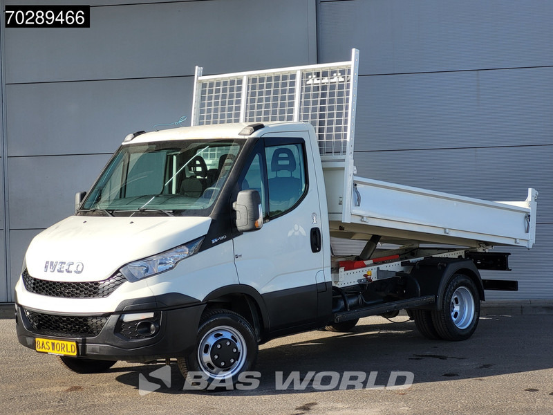 Iveco Daily 35C13 Kipper Dubbellucht 3,5t Trekhaak Airco Cruise Tipper Benne Kieper 2m3 Airco Trekhaak Cruise control - Mali kamion kiper: slika Iveco Daily 35C13 Kipper Dubbellucht 3,5t Trekhaak Airco Cruise Tipper Benne Kieper 2m3 Airco Trekhaak Cruise control - Mali kamion kiper Iveco Daily 35C13 Kipper Dubbellucht 3,5t Trekhaak Airco Cruise Tipper Benne Kieper 2m3 Airco Trekhaak Cruise control - Mali kamion kiper: slika Iveco Daily 35C13 Kipper Dubbellucht 3,5t Trekhaak Airco Cruise Tipper Benne Kieper 2m3 Airco Trekhaak Cruise control - Mali kamion kiper