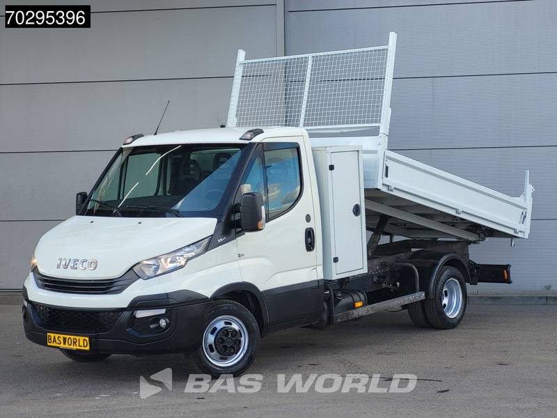 Iveco Daily 35C14 Kipper met Kist 3.5t trekhaak Euro6 Airco Cruise Tipper Benne 2m3 Airco Trekhaak Cruise control - Mali kamion kiper: slika Iveco Daily 35C14 Kipper met Kist 3.5t trekhaak Euro6 Airco Cruise Tipper Benne 2m3 Airco Trekhaak Cruise control - Mali kamion kiper Iveco Daily 35C14 Kipper met Kist 3.5t trekhaak Euro6 Airco Cruise Tipper Benne 2m3 Airco Trekhaak Cruise control - Mali kamion kiper: slika Iveco Daily 35C14 Kipper met Kist 3.5t trekhaak Euro6 Airco Cruise Tipper Benne 2m3 Airco Trekhaak Cruise control - Mali kamion kiper