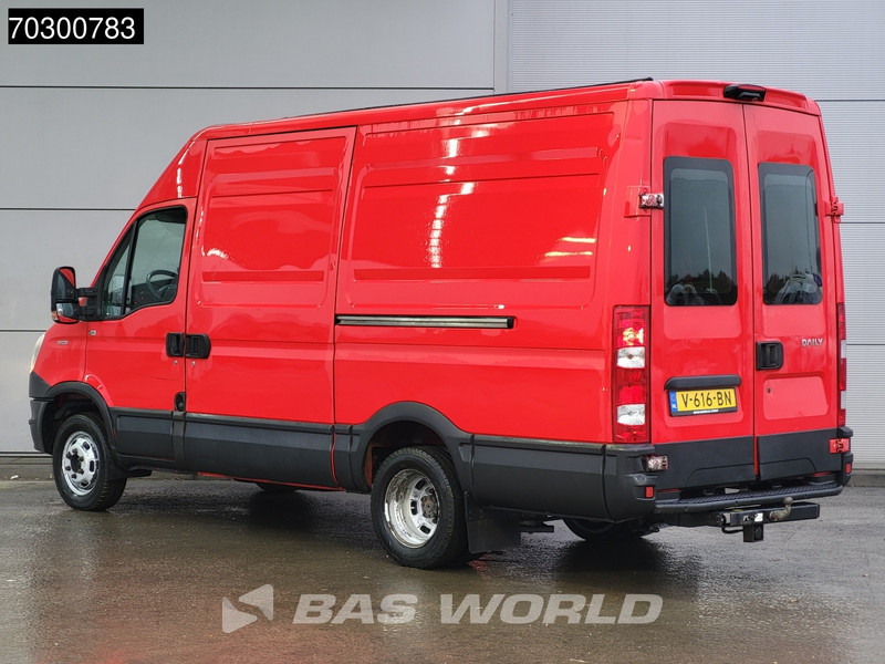Iveco Daily 35C15 3.0L Luchtvering 2x Schuifdeur Dubbellucht L2H2 3,5t Trekhaak Cruise Parkeersensoren Euro6 L2 Trekhaak Cruise control - Furgon: slika Iveco Daily 35C15 3.0L Luchtvering 2x Schuifdeur Dubbellucht L2H2 3,5t Trekhaak Cruise Parkeersensoren Euro6 L2 Trekhaak Cruise control - Furgon Iveco Daily 35C15 3.0L Luchtvering 2x Schuifdeur Dubbellucht L2H2 3,5t Trekhaak Cruise Parkeersensoren Euro6 L2 Trekhaak Cruise control - Furgon: slika Iveco Daily 35C15 3.0L Luchtvering 2x Schuifdeur Dubbellucht L2H2 3,5t Trekhaak Cruise Parkeersensoren Euro6 L2 Trekhaak Cruise control - Furgon