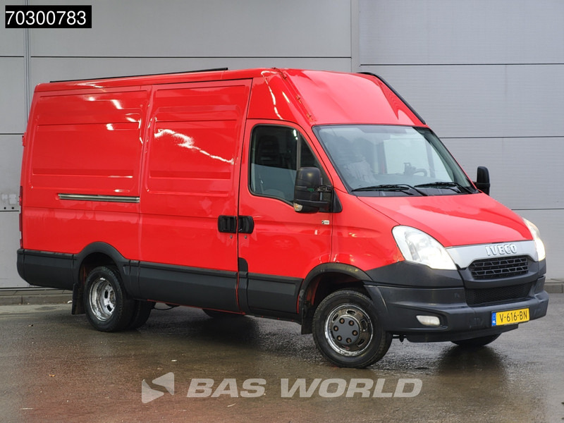 Iveco Daily 35C15 3.0L Luchtvering 2x Schuifdeur Dubbellucht L2H2 3,5t Trekhaak Cruise Parkeersensoren Euro6 L2 Trekhaak Cruise control - Furgon: slika Iveco Daily 35C15 3.0L Luchtvering 2x Schuifdeur Dubbellucht L2H2 3,5t Trekhaak Cruise Parkeersensoren Euro6 L2 Trekhaak Cruise control - Furgon Iveco Daily 35C15 3.0L Luchtvering 2x Schuifdeur Dubbellucht L2H2 3,5t Trekhaak Cruise Parkeersensoren Euro6 L2 Trekhaak Cruise control - Furgon: slika Iveco Daily 35C15 3.0L Luchtvering 2x Schuifdeur Dubbellucht L2H2 3,5t Trekhaak Cruise Parkeersensoren Euro6 L2 Trekhaak Cruise control - Furgon