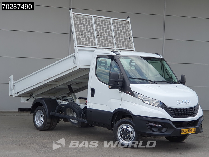 Iveco Daily 35C16 3.0L Kipper Dubbellucht 3,5t Trekhaak Airco Cruise Navi Camera Euro6 Tipper Benne Kieper 2m3 Airco Trekhaak Cruise control - Mali kamion kiper: slika Iveco Daily 35C16 3.0L Kipper Dubbellucht 3,5t Trekhaak Airco Cruise Navi Camera Euro6 Tipper Benne Kieper 2m3 Airco Trekhaak Cruise control - Mali kamion kiper Iveco Daily 35C16 3.0L Kipper Dubbellucht 3,5t Trekhaak Airco Cruise Navi Camera Euro6 Tipper Benne Kieper 2m3 Airco Trekhaak Cruise control - Mali kamion kiper: slika Iveco Daily 35C16 3.0L Kipper Dubbellucht 3,5t Trekhaak Airco Cruise Navi Camera Euro6 Tipper Benne Kieper 2m3 Airco Trekhaak Cruise control - Mali kamion kiper