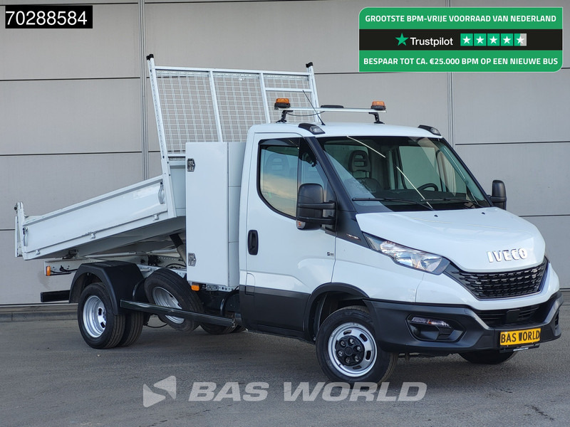 Iveco Daily 35C16 3.0L Kipper met Kist Dubbellucht 3,5t Trekhaak Navi Airco Cruise Camera Euro6 Tipper Benne Kieper 2m3 Airco Trekhaak Cruis - Mali kamion kiper: slika Iveco Daily 35C16 3.0L Kipper met Kist Dubbellucht 3,5t Trekhaak Navi Airco Cruise Camera Euro6 Tipper Benne Kieper 2m3 Airco Trekhaak Cruis - Mali kamion kiper Iveco Daily 35C16 3.0L Kipper met Kist Dubbellucht 3,5t Trekhaak Navi Airco Cruise Camera Euro6 Tipper Benne Kieper 2m3 Airco Trekhaak Cruis - Mali kamion kiper: slika Iveco Daily 35C16 3.0L Kipper met Kist Dubbellucht 3,5t Trekhaak Navi Airco Cruise Camera Euro6 Tipper Benne Kieper 2m3 Airco Trekhaak Cruis - Mali kamion kiper