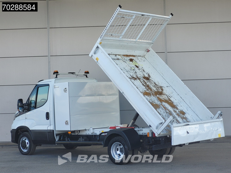 Iveco Daily 35C16 3.0L Kipper met Kist Dubbellucht 3,5t Trekhaak Navi Airco Cruise Camera Euro6 Tipper Benne Kieper 2m3 Airco Trekhaak Cruis - Mali kamion kiper: slika Iveco Daily 35C16 3.0L Kipper met Kist Dubbellucht 3,5t Trekhaak Navi Airco Cruise Camera Euro6 Tipper Benne Kieper 2m3 Airco Trekhaak Cruis - Mali kamion kiper Iveco Daily 35C16 3.0L Kipper met Kist Dubbellucht 3,5t Trekhaak Navi Airco Cruise Camera Euro6 Tipper Benne Kieper 2m3 Airco Trekhaak Cruis - Mali kamion kiper: slika Iveco Daily 35C16 3.0L Kipper met Kist Dubbellucht 3,5t Trekhaak Navi Airco Cruise Camera Euro6 Tipper Benne Kieper 2m3 Airco Trekhaak Cruis - Mali kamion kiper