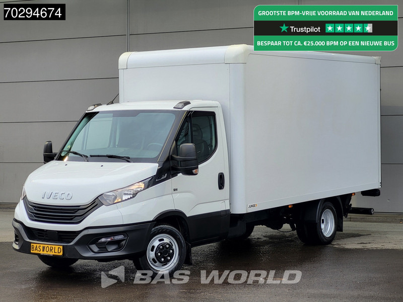 Iveco Daily 35C16 Automaat Laadklep Dubbellucht Bakwagen 160PK Airco Camera 3,5t Trekvermogen Euro6 Meubelbak Koffer Airco - Dostavno vozilo sa zatvorenim sandukom: slika Iveco Daily 35C16 Automaat Laadklep Dubbellucht Bakwagen 160PK Airco Camera 3,5t Trekvermogen Euro6 Meubelbak Koffer Airco - Dostavno vozilo sa zatvorenim sandukom Iveco Daily 35C16 Automaat Laadklep Dubbellucht Bakwagen 160PK Airco Camera 3,5t Trekvermogen Euro6 Meubelbak Koffer Airco - Dostavno vozilo sa zatvorenim sandukom: slika Iveco Daily 35C16 Automaat Laadklep Dubbellucht Bakwagen 160PK Airco Camera 3,5t Trekvermogen Euro6 Meubelbak Koffer Airco - Dostavno vozilo sa zatvorenim sandukom