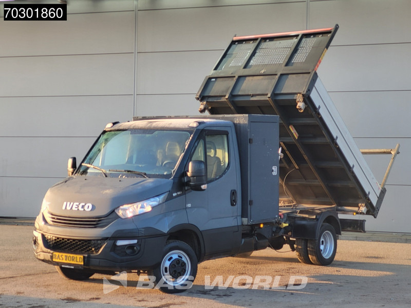Iveco Daily 35C18 3.0L Driezijdige Kipper Dubbellucht 3,5t Trekhaak 180PK Euro6 Kieper Dreiseitenkipper Tipper Benne Trekhaak - Mali kamion kiper: slika Iveco Daily 35C18 3.0L Driezijdige Kipper Dubbellucht 3,5t Trekhaak 180PK Euro6 Kieper Dreiseitenkipper Tipper Benne Trekhaak - Mali kamion kiper Iveco Daily 35C18 3.0L Driezijdige Kipper Dubbellucht 3,5t Trekhaak 180PK Euro6 Kieper Dreiseitenkipper Tipper Benne Trekhaak - Mali kamion kiper: slika Iveco Daily 35C18 3.0L Driezijdige Kipper Dubbellucht 3,5t Trekhaak 180PK Euro6 Kieper Dreiseitenkipper Tipper Benne Trekhaak - Mali kamion kiper
