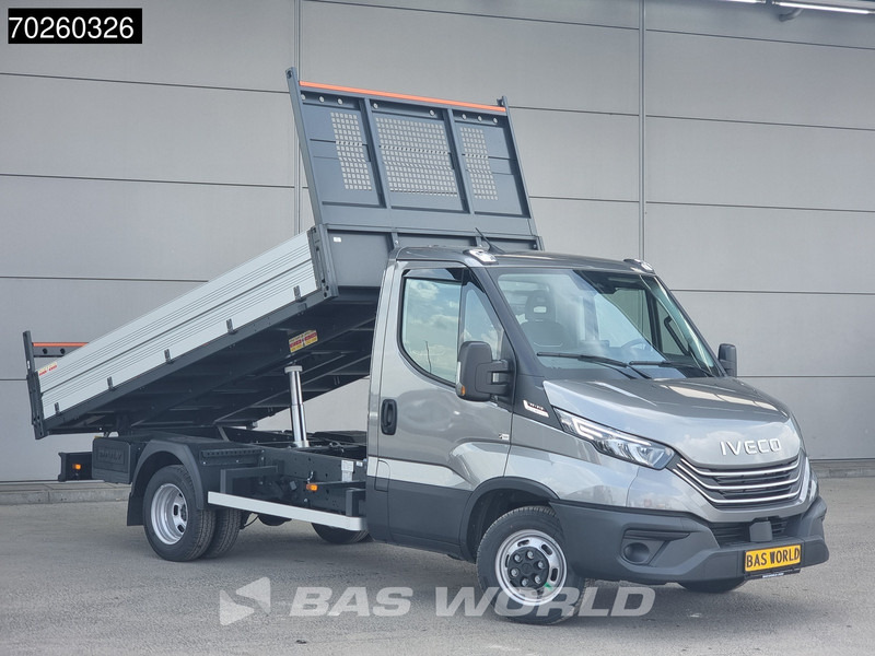 Iveco Daily 35C21 3.0L 210PK Automaat Kipper 2025 ACC Airco CarPlay Tipper Benne Kieper 3m3 Airco - Mali kamion kiper: slika Iveco Daily 35C21 3.0L 210PK Automaat Kipper 2025 ACC Airco CarPlay Tipper Benne Kieper 3m3 Airco - Mali kamion kiper Iveco Daily 35C21 3.0L 210PK Automaat Kipper 2025 ACC Airco CarPlay Tipper Benne Kieper 3m3 Airco - Mali kamion kiper: slika Iveco Daily 35C21 3.0L 210PK Automaat Kipper 2025 ACC Airco CarPlay Tipper Benne Kieper 3m3 Airco - Mali kamion kiper