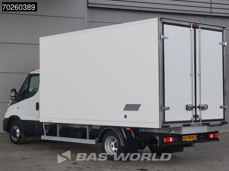Iveco Daily 35C21 3.0L Koelwagen Vries Carrier Xarios 350 230V stekker CarPlay Airco ACC Koel Koeler Vriezer Vrieswagen Kühler Bakwagen Kühl - Dostavno vozilo hladnjača: slika Iveco Daily 35C21 3.0L Koelwagen Vries Carrier Xarios 350 230V stekker CarPlay Airco ACC Koel Koeler Vriezer Vrieswagen Kühler Bakwagen Kühl - Dostavno vozilo hladnjača Iveco Daily 35C21 3.0L Koelwagen Vries Carrier Xarios 350 230V stekker CarPlay Airco ACC Koel Koeler Vriezer Vrieswagen Kühler Bakwagen Kühl - Dostavno vozilo hladnjača: slika Iveco Daily 35C21 3.0L Koelwagen Vries Carrier Xarios 350 230V stekker CarPlay Airco ACC Koel Koeler Vriezer Vrieswagen Kühler Bakwagen Kühl - Dostavno vozilo hladnjača