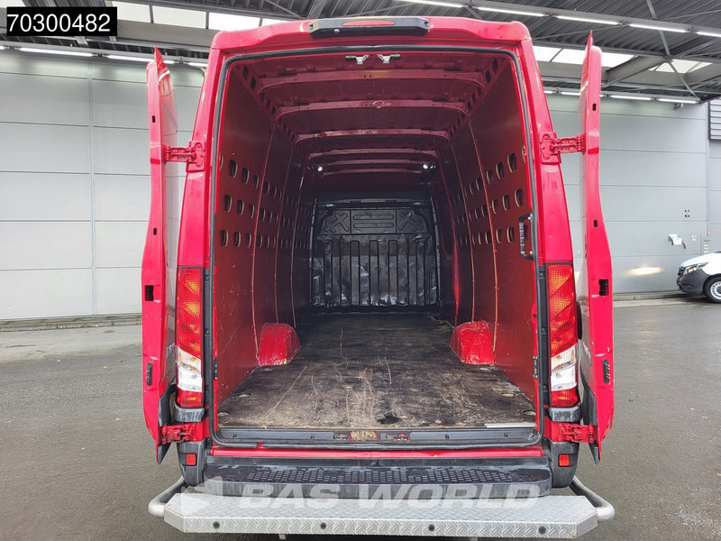 Iveco Daily 35S12 Automaat L3H2 3,5t Trekgewicht Camera Parkeersensoren APK 03-2026 Euro6 L3 - Furgon: slika Iveco Daily 35S12 Automaat L3H2 3,5t Trekgewicht Camera Parkeersensoren APK 03-2026 Euro6 L3 - Furgon Iveco Daily 35S12 Automaat L3H2 3,5t Trekgewicht Camera Parkeersensoren APK 03-2026 Euro6 L3 - Furgon: slika Iveco Daily 35S12 Automaat L3H2 3,5t Trekgewicht Camera Parkeersensoren APK 03-2026 Euro6 L3 - Furgon