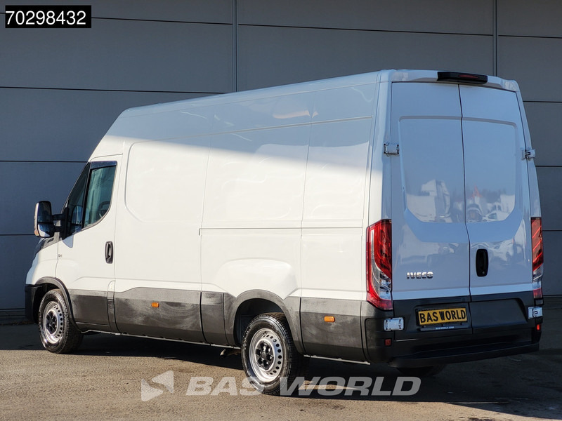 Iveco Daily 35S12 L2H2 3,5t Trekgewicht Airco Cruise Euro6 L2 Airco Cruise control - Furgon: slika Iveco Daily 35S12 L2H2 3,5t Trekgewicht Airco Cruise Euro6 L2 Airco Cruise control - Furgon Iveco Daily 35S12 L2H2 3,5t Trekgewicht Airco Cruise Euro6 L2 Airco Cruise control - Furgon: slika Iveco Daily 35S12 L2H2 3,5t Trekgewicht Airco Cruise Euro6 L2 Airco Cruise control - Furgon