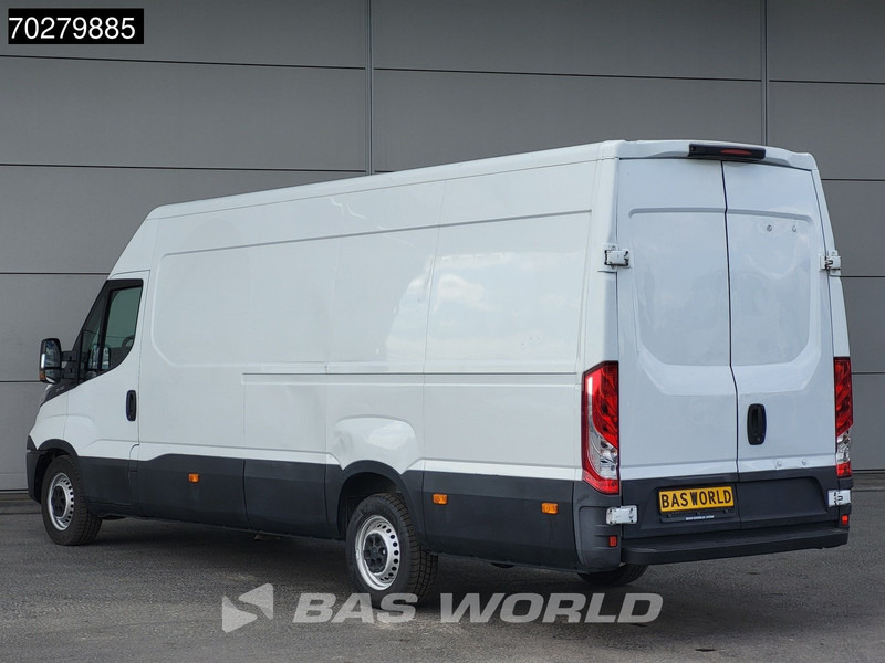 Iveco Daily 35S13 L3H2 3500KG Trekgewicht Airco L4H2 16m3 Airco - Furgon: slika Iveco Daily 35S13 L3H2 3500KG Trekgewicht Airco L4H2 16m3 Airco - Furgon Iveco Daily 35S13 L3H2 3500KG Trekgewicht Airco L4H2 16m3 Airco - Furgon: slika Iveco Daily 35S13 L3H2 3500KG Trekgewicht Airco L4H2 16m3 Airco - Furgon