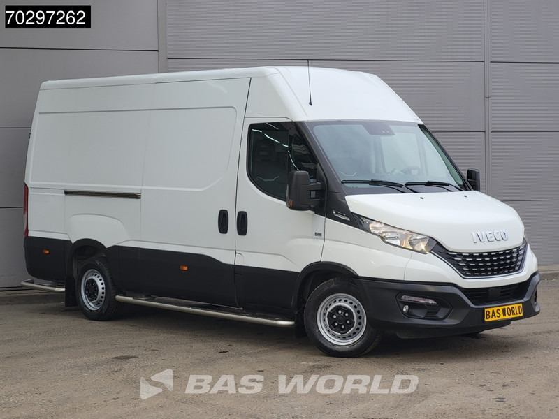 Iveco Daily 35S14 Automaat L2H2 3,5t Trekhaak Airco Cruise Standkachel Euro6 L2 Airco Trekhaak Cruise control - Furgon: slika Iveco Daily 35S14 Automaat L2H2 3,5t Trekhaak Airco Cruise Standkachel Euro6 L2 Airco Trekhaak Cruise control - Furgon Iveco Daily 35S14 Automaat L2H2 3,5t Trekhaak Airco Cruise Standkachel Euro6 L2 Airco Trekhaak Cruise control - Furgon: slika Iveco Daily 35S14 Automaat L2H2 3,5t Trekhaak Airco Cruise Standkachel Euro6 L2 Airco Trekhaak Cruise control - Furgon