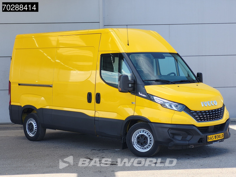 Iveco Daily 35S14 Automaat L2H2 ACC LED 3,5t Trekgewicht Airco Cruise Camera Werkplaatsinrichting Euro6 L2 11m3 Airco - Furgon: slika Iveco Daily 35S14 Automaat L2H2 ACC LED 3,5t Trekgewicht Airco Cruise Camera Werkplaatsinrichting Euro6 L2 11m3 Airco - Furgon Iveco Daily 35S14 Automaat L2H2 ACC LED 3,5t Trekgewicht Airco Cruise Camera Werkplaatsinrichting Euro6 L2 11m3 Airco - Furgon: slika Iveco Daily 35S14 Automaat L2H2 ACC LED 3,5t Trekgewicht Airco Cruise Camera Werkplaatsinrichting Euro6 L2 11m3 Airco - Furgon