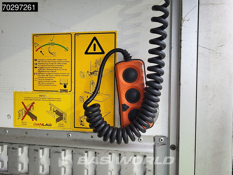 Zakup Iveco Daily 35S14 Laadklep Zijdeur Bakwagen Airco Cruise Standkachel Euro6 Meubelbak Koffer Airco Cruise control Iveco Daily 35S14 Laadklep Zijdeur Bakwagen Airco Cruise Standkachel Euro6 Meubelbak Koffer Airco Cruise control: slika Zakup Iveco Daily 35S14 Laadklep Zijdeur Bakwagen Airco Cruise Standkachel Euro6 Meubelbak Koffer Airco Cruise control Iveco Daily 35S14 Laadklep Zijdeur Bakwagen Airco Cruise Standkachel Euro6 Meubelbak Koffer Airco Cruise control
