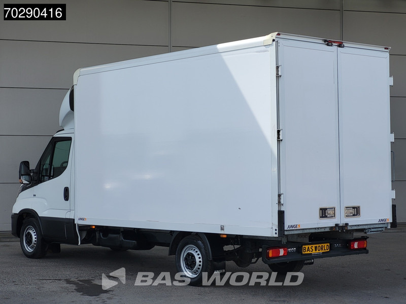 Iveco Daily 35S16 Automaat Bakwagen Achterdeuren 160PK Airco Camera Euro6 Meubelbak Koffer 21m3 Airco - Dostavno vozilo sa zatvorenim sandukom: slika Iveco Daily 35S16 Automaat Bakwagen Achterdeuren 160PK Airco Camera Euro6 Meubelbak Koffer 21m3 Airco - Dostavno vozilo sa zatvorenim sandukom Iveco Daily 35S16 Automaat Bakwagen Achterdeuren 160PK Airco Camera Euro6 Meubelbak Koffer 21m3 Airco - Dostavno vozilo sa zatvorenim sandukom: slika Iveco Daily 35S16 Automaat Bakwagen Achterdeuren 160PK Airco Camera Euro6 Meubelbak Koffer 21m3 Airco - Dostavno vozilo sa zatvorenim sandukom
