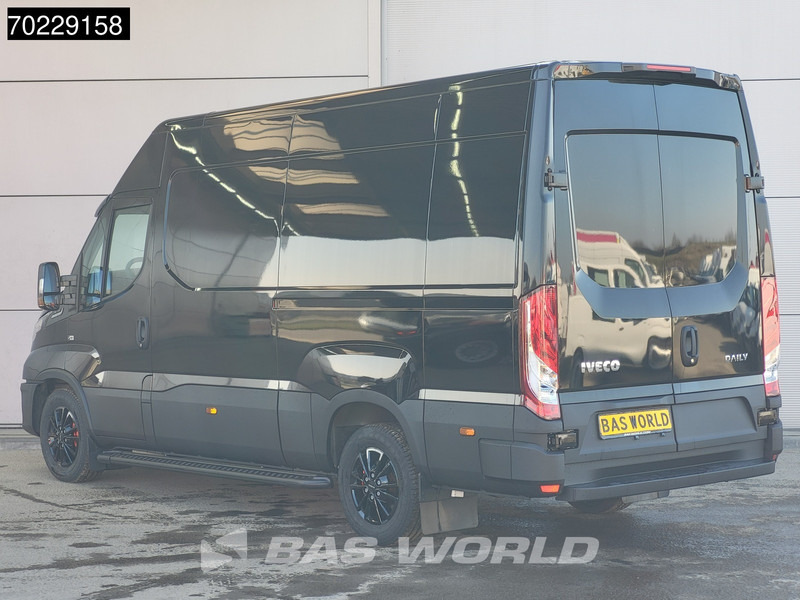 Iveco Daily 35S16 Automaat Black Edition L2H2 Airco Cruise Velgen 3500kg trekgewicht 12m3 Airco Cruise control - Furgon: slika Iveco Daily 35S16 Automaat Black Edition L2H2 Airco Cruise Velgen 3500kg trekgewicht 12m3 Airco Cruise control - Furgon Iveco Daily 35S16 Automaat Black Edition L2H2 Airco Cruise Velgen 3500kg trekgewicht 12m3 Airco Cruise control - Furgon: slika Iveco Daily 35S16 Automaat Black Edition L2H2 Airco Cruise Velgen 3500kg trekgewicht 12m3 Airco Cruise control - Furgon