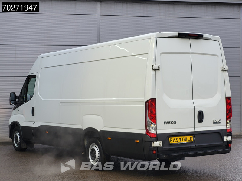 Iveco Daily 35S16 Automaat L3H2 Camera Airco Parkeersensoren L4H2 16m3 Airco - Furgon: slika Iveco Daily 35S16 Automaat L3H2 Camera Airco Parkeersensoren L4H2 16m3 Airco - Furgon Iveco Daily 35S16 Automaat L3H2 Camera Airco Parkeersensoren L4H2 16m3 Airco - Furgon: slika Iveco Daily 35S16 Automaat L3H2 Camera Airco Parkeersensoren L4H2 16m3 Airco - Furgon
