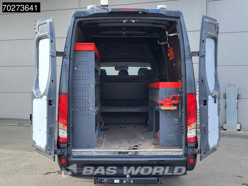 Iveco Daily 35S16 Dubbel Cabine Automaat 3,5t Trekhaak Werkplaatsinrichting LED Airco Cruise Camera Parkeersensoren DC Doka Mixto 8m3 Airco - Furgon: slika Iveco Daily 35S16 Dubbel Cabine Automaat 3,5t Trekhaak Werkplaatsinrichting LED Airco Cruise Camera Parkeersensoren DC Doka Mixto 8m3 Airco - Furgon Iveco Daily 35S16 Dubbel Cabine Automaat 3,5t Trekhaak Werkplaatsinrichting LED Airco Cruise Camera Parkeersensoren DC Doka Mixto 8m3 Airco - Furgon: slika Iveco Daily 35S16 Dubbel Cabine Automaat 3,5t Trekhaak Werkplaatsinrichting LED Airco Cruise Camera Parkeersensoren DC Doka Mixto 8m3 Airco - Furgon