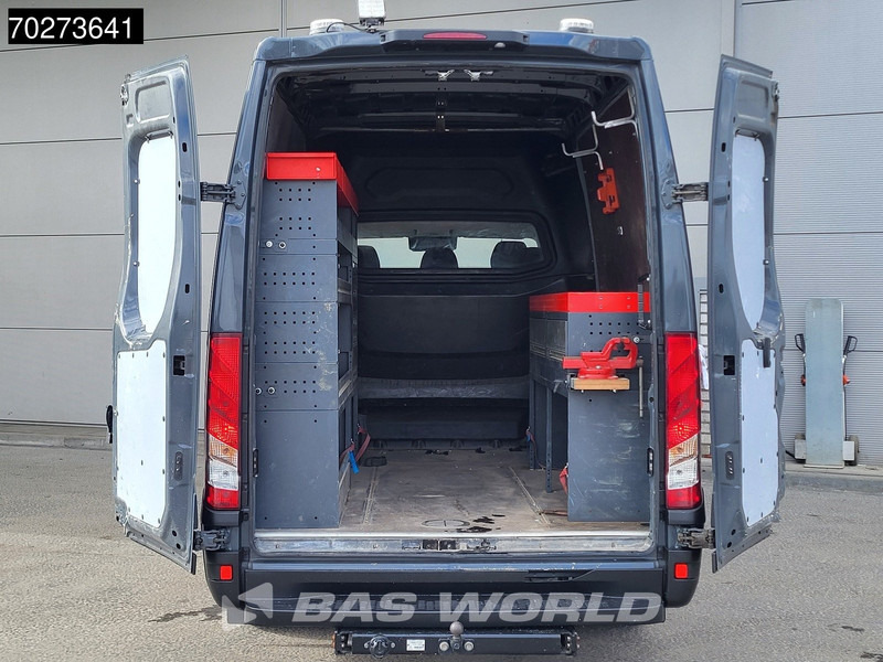 Iveco Daily 35S16 Dubbel Cabine Automaat L2H2 3,5t Trekhaak Werkplaatsinrichting LED Airco Cruise Camera Parkeersensoren DC Doka Mixto Doppe - Furgon: slika Iveco Daily 35S16 Dubbel Cabine Automaat L2H2 3,5t Trekhaak Werkplaatsinrichting LED Airco Cruise Camera Parkeersensoren DC Doka Mixto Doppe - Furgon Iveco Daily 35S16 Dubbel Cabine Automaat L2H2 3,5t Trekhaak Werkplaatsinrichting LED Airco Cruise Camera Parkeersensoren DC Doka Mixto Doppe - Furgon: slika Iveco Daily 35S16 Dubbel Cabine Automaat L2H2 3,5t Trekhaak Werkplaatsinrichting LED Airco Cruise Camera Parkeersensoren DC Doka Mixto Doppe - Furgon