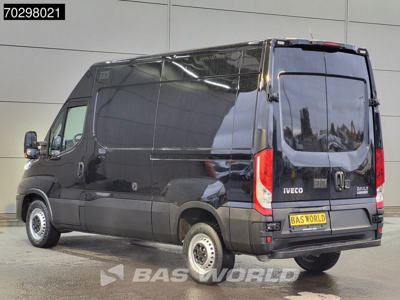 Iveco Daily 35S18 3.0L Automaat L2H2 3,5t Trekgewicht 180PK LED ACC Navi Airco Euro6 L2 Airco - Furgon: slika Iveco Daily 35S18 3.0L Automaat L2H2 3,5t Trekgewicht 180PK LED ACC Navi Airco Euro6 L2 Airco - Furgon Iveco Daily 35S18 3.0L Automaat L2H2 3,5t Trekgewicht 180PK LED ACC Navi Airco Euro6 L2 Airco - Furgon: slika Iveco Daily 35S18 3.0L Automaat L2H2 3,5t Trekgewicht 180PK LED ACC Navi Airco Euro6 L2 Airco - Furgon