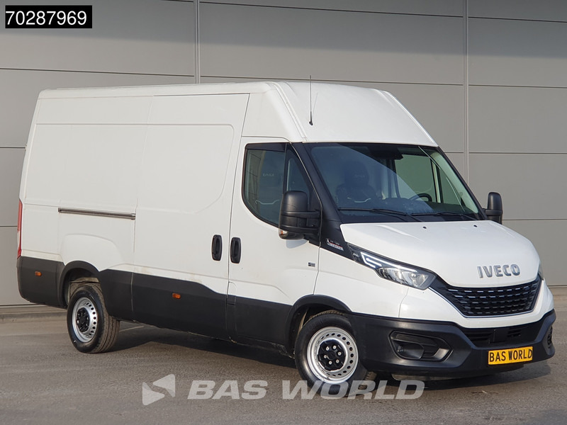 Iveco Daily 35S18 3.0L Automaat L2H2 3,5t Trekhaak 180PK LED Navi Airco Cruise Camera Euro6 L2 12m3 Airco Trekhaak Cruise control - Furgon: slika Iveco Daily 35S18 3.0L Automaat L2H2 3,5t Trekhaak 180PK LED Navi Airco Cruise Camera Euro6 L2 12m3 Airco Trekhaak Cruise control - Furgon Iveco Daily 35S18 3.0L Automaat L2H2 3,5t Trekhaak 180PK LED Navi Airco Cruise Camera Euro6 L2 12m3 Airco Trekhaak Cruise control - Furgon: slika Iveco Daily 35S18 3.0L Automaat L2H2 3,5t Trekhaak 180PK LED Navi Airco Cruise Camera Euro6 L2 12m3 Airco Trekhaak Cruise control - Furgon