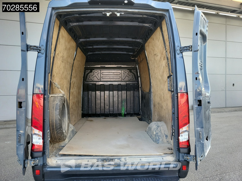 Iveco Daily 35S18 3.0L Automaat L2H2 3,5t Trekhaak LED Navi Airco Cruise Camera Euro6 L2 11m3 Airco Trekhaak Cruise control - Furgon: slika Iveco Daily 35S18 3.0L Automaat L2H2 3,5t Trekhaak LED Navi Airco Cruise Camera Euro6 L2 11m3 Airco Trekhaak Cruise control - Furgon Iveco Daily 35S18 3.0L Automaat L2H2 3,5t Trekhaak LED Navi Airco Cruise Camera Euro6 L2 11m3 Airco Trekhaak Cruise control - Furgon: slika Iveco Daily 35S18 3.0L Automaat L2H2 3,5t Trekhaak LED Navi Airco Cruise Camera Euro6 L2 11m3 Airco Trekhaak Cruise control - Furgon