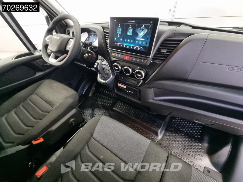 Novi Furgon Iveco Daily 35S21 210PK 3.0L Automaat 2025 Black Edition model L2H2 ACC LED Tacho CarPlay Velgen Camera 12m3 Airco Trekhaak: slika Novi Furgon Iveco Daily 35S21 210PK 3.0L Automaat 2025 Black Edition model L2H2 ACC LED Tacho CarPlay Velgen Camera 12m3 Airco Trekhaak