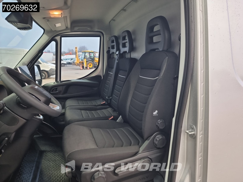 Novi Furgon Iveco Daily 35S21 210PK 3.0L Automaat 2025 Black Edition model L2H2 ACC LED Tacho CarPlay Velgen Camera 12m3 Airco Trekhaak: slika Novi Furgon Iveco Daily 35S21 210PK 3.0L Automaat 2025 Black Edition model L2H2 ACC LED Tacho CarPlay Velgen Camera 12m3 Airco Trekhaak