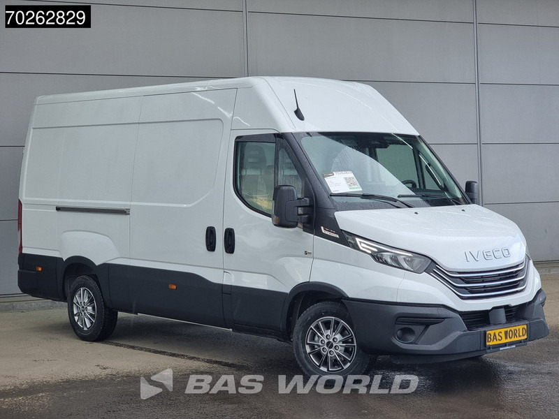 Iveco Daily 35S21 3.0L Automaat 2025 model L2H2 Trekhaak Tacho ACC LED CarPlay Velgen Camera L2H2 12m3 Airco Trekhaak - Furgon: slika Iveco Daily 35S21 3.0L Automaat 2025 model L2H2 Trekhaak Tacho ACC LED CarPlay Velgen Camera L2H2 12m3 Airco Trekhaak - Furgon Iveco Daily 35S21 3.0L Automaat 2025 model L2H2 Trekhaak Tacho ACC LED CarPlay Velgen Camera L2H2 12m3 Airco Trekhaak - Furgon: slika Iveco Daily 35S21 3.0L Automaat 2025 model L2H2 Trekhaak Tacho ACC LED CarPlay Velgen Camera L2H2 12m3 Airco Trekhaak - Furgon