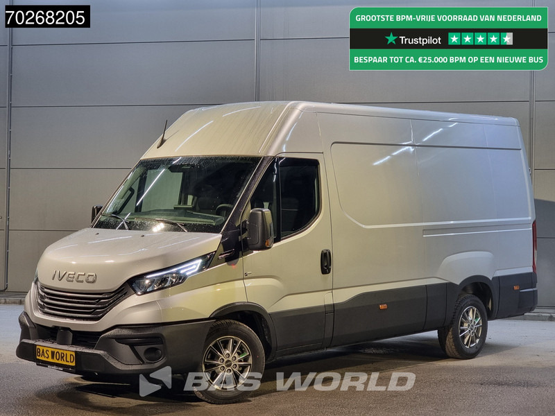 Iveco Daily 35S21 3.0L Automaat L2H2 2025model ACC LED Camera Parkeersensoren L2 3,5t Trekgewicht 12m3 Airco - Furgon: slika Iveco Daily 35S21 3.0L Automaat L2H2 2025model ACC LED Camera Parkeersensoren L2 3,5t Trekgewicht 12m3 Airco - Furgon Iveco Daily 35S21 3.0L Automaat L2H2 2025model ACC LED Camera Parkeersensoren L2 3,5t Trekgewicht 12m3 Airco - Furgon: slika Iveco Daily 35S21 3.0L Automaat L2H2 2025model ACC LED Camera Parkeersensoren L2 3,5t Trekgewicht 12m3 Airco - Furgon