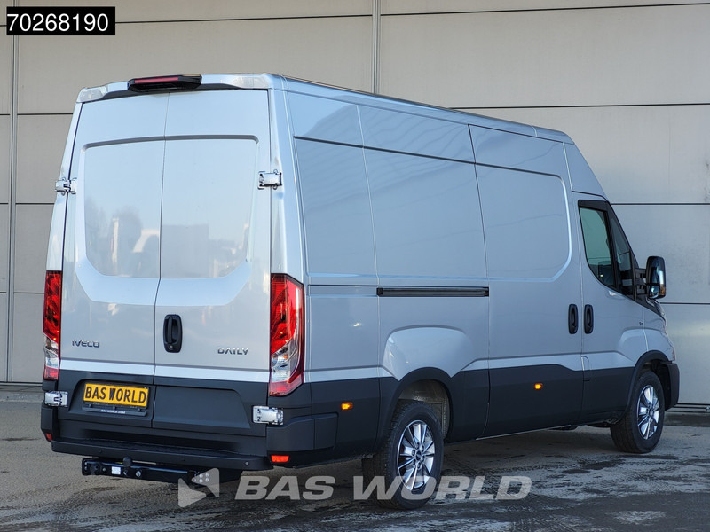 Iveco Daily 35S21 3.0L Automaat L2H2 210PK 2025-Model 3,5t Trekgewicht ACC LED Navi LM-Velgen Camera Euro6 L2 12m3 Airco Trekhaak - Furgon: slika Iveco Daily 35S21 3.0L Automaat L2H2 210PK 2025-Model 3,5t Trekgewicht ACC LED Navi LM-Velgen Camera Euro6 L2 12m3 Airco Trekhaak - Furgon Iveco Daily 35S21 3.0L Automaat L2H2 210PK 2025-Model 3,5t Trekgewicht ACC LED Navi LM-Velgen Camera Euro6 L2 12m3 Airco Trekhaak - Furgon: slika Iveco Daily 35S21 3.0L Automaat L2H2 210PK 2025-Model 3,5t Trekgewicht ACC LED Navi LM-Velgen Camera Euro6 L2 12m3 Airco Trekhaak - Furgon