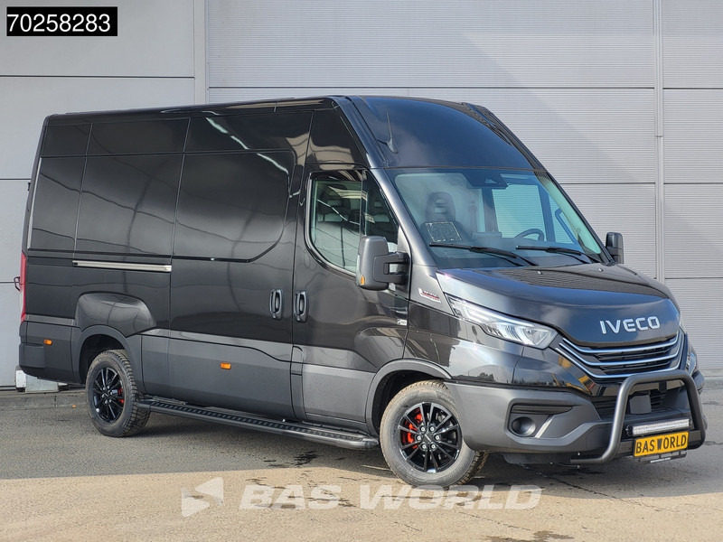 Iveco Daily 35S21 Automaat Dubbele schuifdeur Black Edition 2025 model L2H2 ACC LED CarPlay Velgen Camera 12m3 Airco - Furgon: slika Iveco Daily 35S21 Automaat Dubbele schuifdeur Black Edition 2025 model L2H2 ACC LED CarPlay Velgen Camera 12m3 Airco - Furgon Iveco Daily 35S21 Automaat Dubbele schuifdeur Black Edition 2025 model L2H2 ACC LED CarPlay Velgen Camera 12m3 Airco - Furgon: slika Iveco Daily 35S21 Automaat Dubbele schuifdeur Black Edition 2025 model L2H2 ACC LED CarPlay Velgen Camera 12m3 Airco - Furgon