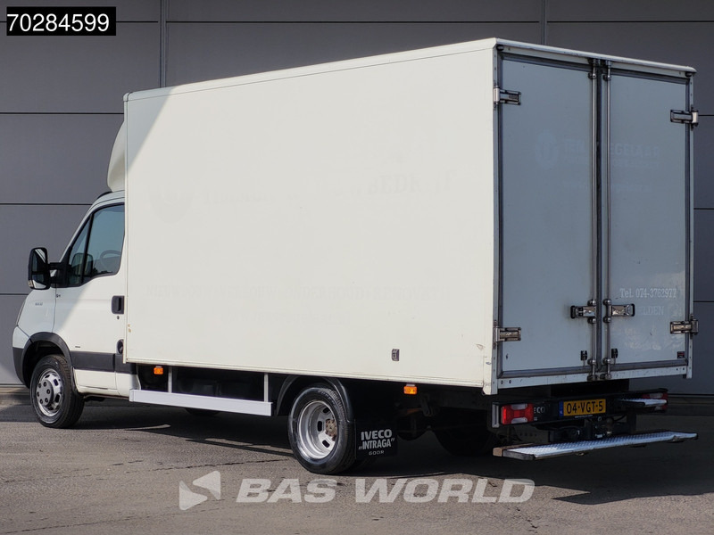 Iveco Daily 40C15 3.0L Bakwagen met achterdeuren APK 04-26 Trekhaak Koffer Meubelbak 19m3 Trekhaak - Dostavno vozilo sa zatvorenim sandukom: slika Iveco Daily 40C15 3.0L Bakwagen met achterdeuren APK 04-26 Trekhaak Koffer Meubelbak 19m3 Trekhaak - Dostavno vozilo sa zatvorenim sandukom Iveco Daily 40C15 3.0L Bakwagen met achterdeuren APK 04-26 Trekhaak Koffer Meubelbak 19m3 Trekhaak - Dostavno vozilo sa zatvorenim sandukom: slika Iveco Daily 40C15 3.0L Bakwagen met achterdeuren APK 04-26 Trekhaak Koffer Meubelbak 19m3 Trekhaak - Dostavno vozilo sa zatvorenim sandukom