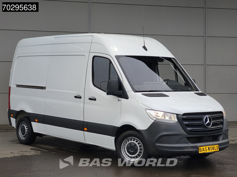 Mercedes-Benz Sprinter 311 CDI L2H2 Airco Cruise MBUX CarPlay Euro6 L2 12m3 Airco Cruise control - Mali kombi: slika Mercedes-Benz Sprinter 311 CDI L2H2 Airco Cruise MBUX CarPlay Euro6 L2 12m3 Airco Cruise control - Mali kombi Mercedes-Benz Sprinter 311 CDI L2H2 Airco Cruise MBUX CarPlay Euro6 L2 12m3 Airco Cruise control - Mali kombi: slika Mercedes-Benz Sprinter 311 CDI L2H2 Airco Cruise MBUX CarPlay Euro6 L2 12m3 Airco Cruise control - Mali kombi