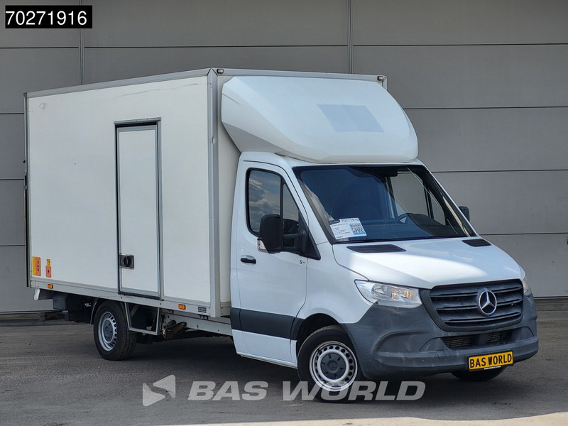 Mercedes-Benz Sprinter 314 CDI Automaat Laadklep Zijdeur Bakwagen Camera Airco Cruise MBUX CarPlay Euro6 Meubelbak Koffer Airco Cruise control - Dostavno vozilo sa zatvorenim sandukom: slika Mercedes-Benz Sprinter 314 CDI Automaat Laadklep Zijdeur Bakwagen Camera Airco Cruise MBUX CarPlay Euro6 Meubelbak Koffer Airco Cruise control - Dostavno vozilo sa zatvorenim sandukom Mercedes-Benz Sprinter 314 CDI Automaat Laadklep Zijdeur Bakwagen Camera Airco Cruise MBUX CarPlay Euro6 Meubelbak Koffer Airco Cruise control - Dostavno vozilo sa zatvorenim sandukom: slika Mercedes-Benz Sprinter 314 CDI Automaat Laadklep Zijdeur Bakwagen Camera Airco Cruise MBUX CarPlay Euro6 Meubelbak Koffer Airco Cruise control - Dostavno vozilo sa zatvorenim sandukom
