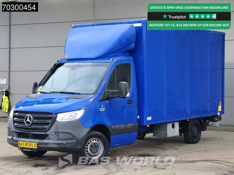 Mercedes-Benz Sprinter 314 CDI Laadklep Zijdeur Bakwagen Airco MBUX CarPlay Euro6 Meubelbak Koffer Airco - Dostavno vozilo sa zatvorenim sandukom: slika Mercedes-Benz Sprinter 314 CDI Laadklep Zijdeur Bakwagen Airco MBUX CarPlay Euro6 Meubelbak Koffer Airco - Dostavno vozilo sa zatvorenim sandukom Mercedes-Benz Sprinter 314 CDI Laadklep Zijdeur Bakwagen Airco MBUX CarPlay Euro6 Meubelbak Koffer Airco - Dostavno vozilo sa zatvorenim sandukom: slika Mercedes-Benz Sprinter 314 CDI Laadklep Zijdeur Bakwagen Airco MBUX CarPlay Euro6 Meubelbak Koffer Airco - Dostavno vozilo sa zatvorenim sandukom