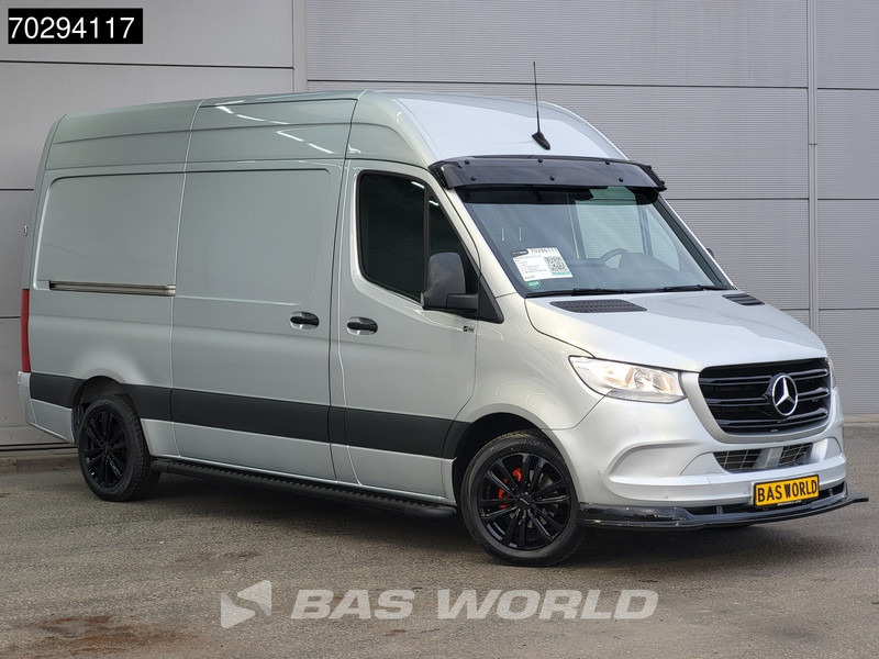 Mercedes-Benz Sprinter 315 CDI Automaat L2H2 BW Special Edition 18'' Zonneklep Sidesteps Camera PDC MBUX CarPlay 150PK Euro6 L2 12m3 Airco - Mali kombi: slika Mercedes-Benz Sprinter 315 CDI Automaat L2H2 BW Special Edition 18'' Zonneklep Sidesteps Camera PDC MBUX CarPlay 150PK Euro6 L2 12m3 Airco - Mali kombi Mercedes-Benz Sprinter 315 CDI Automaat L2H2 BW Special Edition 18'' Zonneklep Sidesteps Camera PDC MBUX CarPlay 150PK Euro6 L2 12m3 Airco - Mali kombi: slika Mercedes-Benz Sprinter 315 CDI Automaat L2H2 BW Special Edition 18'' Zonneklep Sidesteps Camera PDC MBUX CarPlay 150PK Euro6 L2 12m3 Airco - Mali kombi