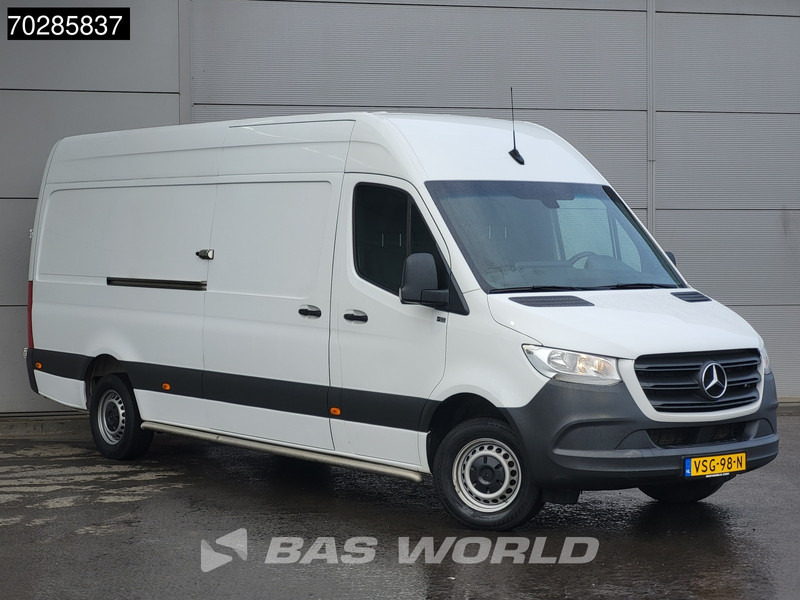Mercedes-Benz Sprinter 315 CDI Automaat L3H2 Airco Cruise Camera MBUX CarPlay Euro6 L3 16m3 Airco Cruise control - Furgon: slika Mercedes-Benz Sprinter 315 CDI Automaat L3H2 Airco Cruise Camera MBUX CarPlay Euro6 L3 16m3 Airco Cruise control - Furgon Mercedes-Benz Sprinter 315 CDI Automaat L3H2 Airco Cruise Camera MBUX CarPlay Euro6 L3 16m3 Airco Cruise control - Furgon: slika Mercedes-Benz Sprinter 315 CDI Automaat L3H2 Airco Cruise Camera MBUX CarPlay Euro6 L3 16m3 Airco Cruise control - Furgon