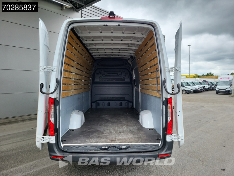 Mercedes-Benz Sprinter 315 CDI Automaat L3H2 Airco Cruise Camera MBUX CarPlay Euro6 L3 16m3 Airco Cruise control - Furgon: slika Mercedes-Benz Sprinter 315 CDI Automaat L3H2 Airco Cruise Camera MBUX CarPlay Euro6 L3 16m3 Airco Cruise control - Furgon Mercedes-Benz Sprinter 315 CDI Automaat L3H2 Airco Cruise Camera MBUX CarPlay Euro6 L3 16m3 Airco Cruise control - Furgon: slika Mercedes-Benz Sprinter 315 CDI Automaat L3H2 Airco Cruise Camera MBUX CarPlay Euro6 L3 16m3 Airco Cruise control - Furgon